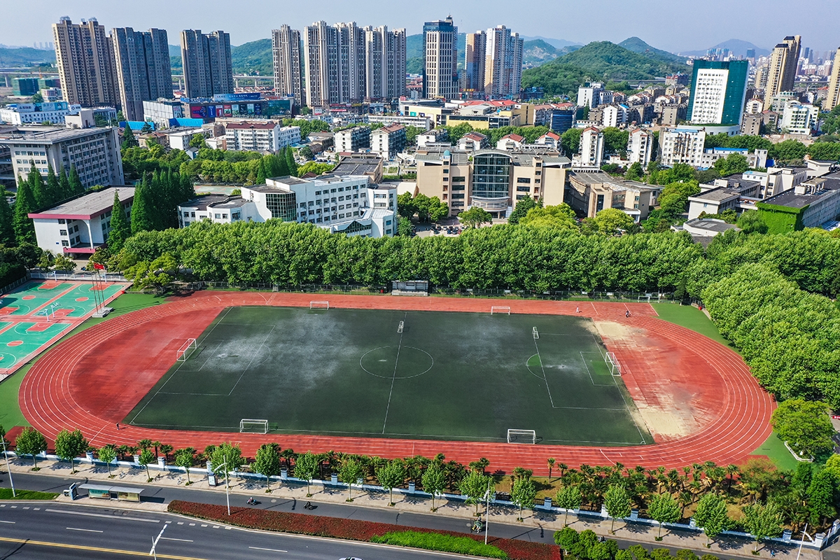 江蘇科技大學
